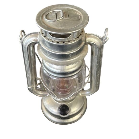 Olde Brooklynn LED Lantern *Works* - Picture 1 of 8